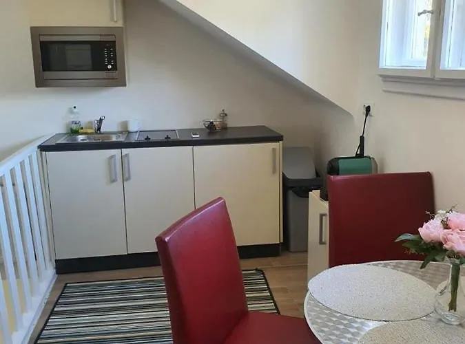 Schoenbrunn - Contactless 24h Check-in Apartman Bécs